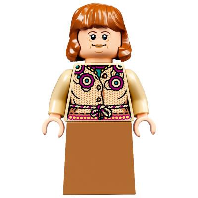 Molly Weasley with Skirt