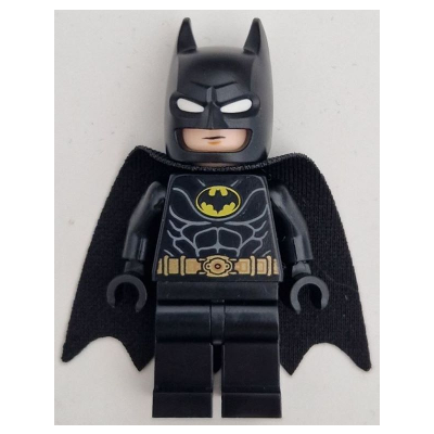 Batman - Black Suit, Gold Belt, Cowl with White Eyes, Neutral / Angry with Bared Teeth