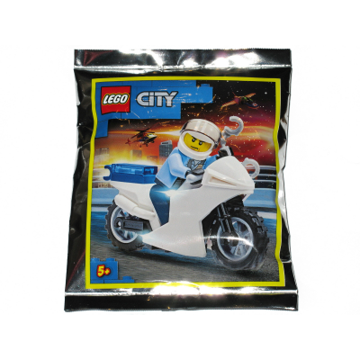 952001 Policeman and Motorcycle foil pack #2